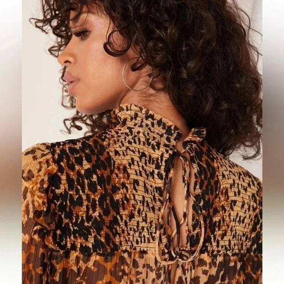FREE PEOPLE | Roma Animal-Print Top - Picture 3 of 12